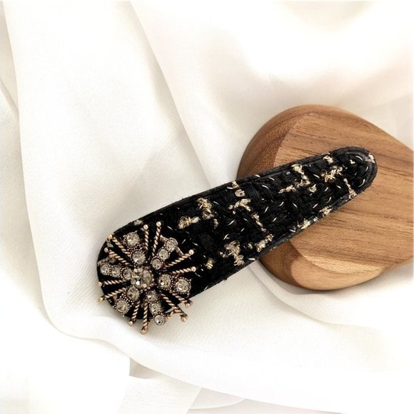 Black Embellished Hair Clip - Picture 1 of 1